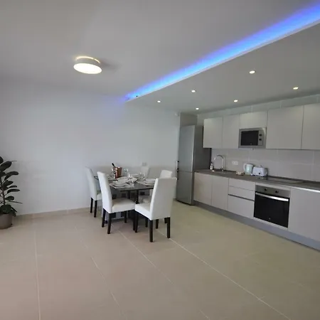 Vistas Sunset Sea View Daire *